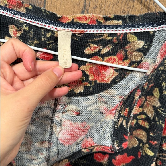 Pilcro Anthropologie Split-Neck Blouse Top Floral Printed Pullover XL? - Picture 4 of 5